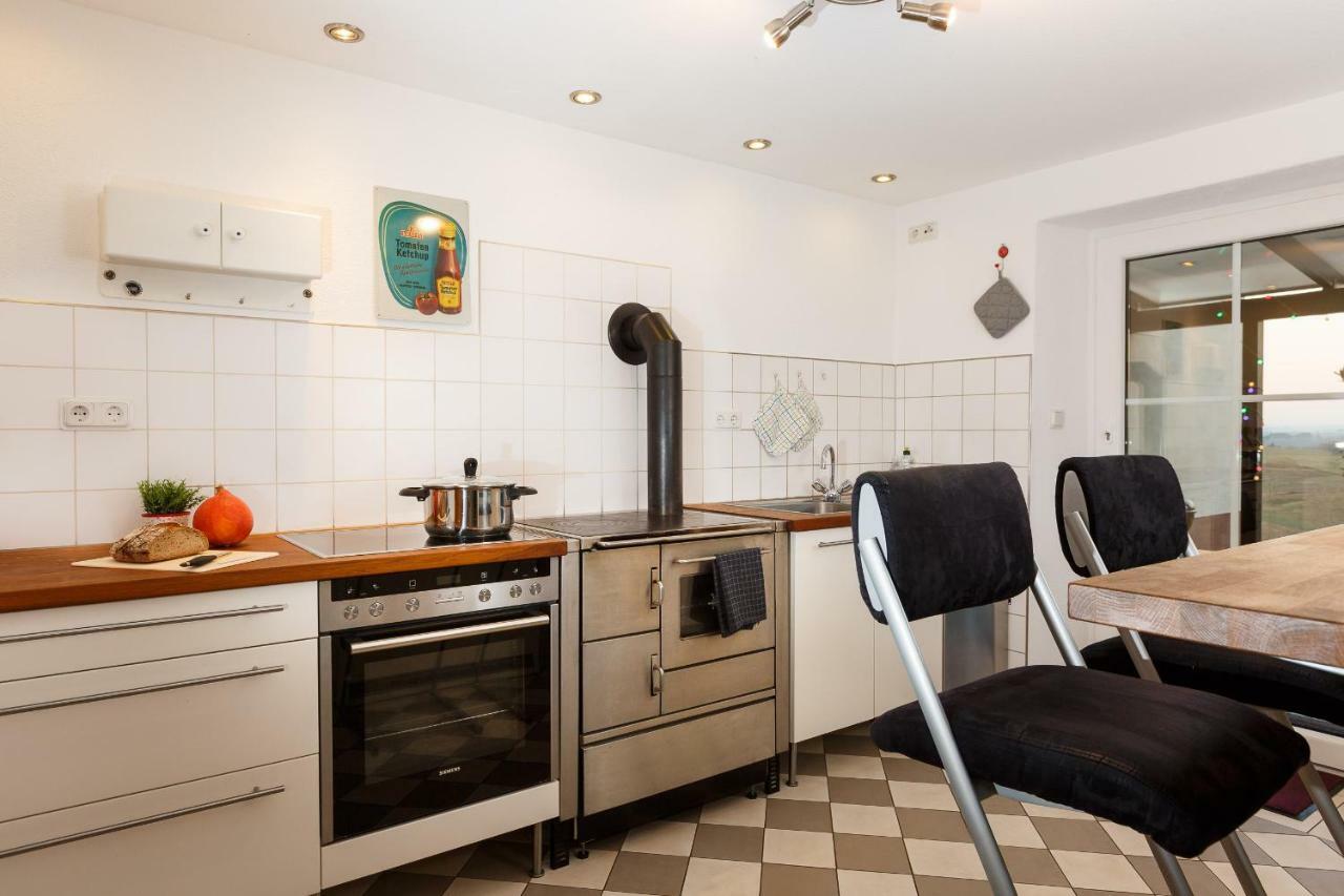 Auszeit-Eifel Eifelhaus "Burgass 1807" Sauna & Badezuber Willwerscheid Esterno foto